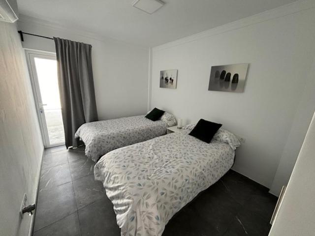 Apartamentos La Caracola El Medano Ла-Марета Экстерьер фото